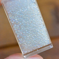 11/0 Crystal AB