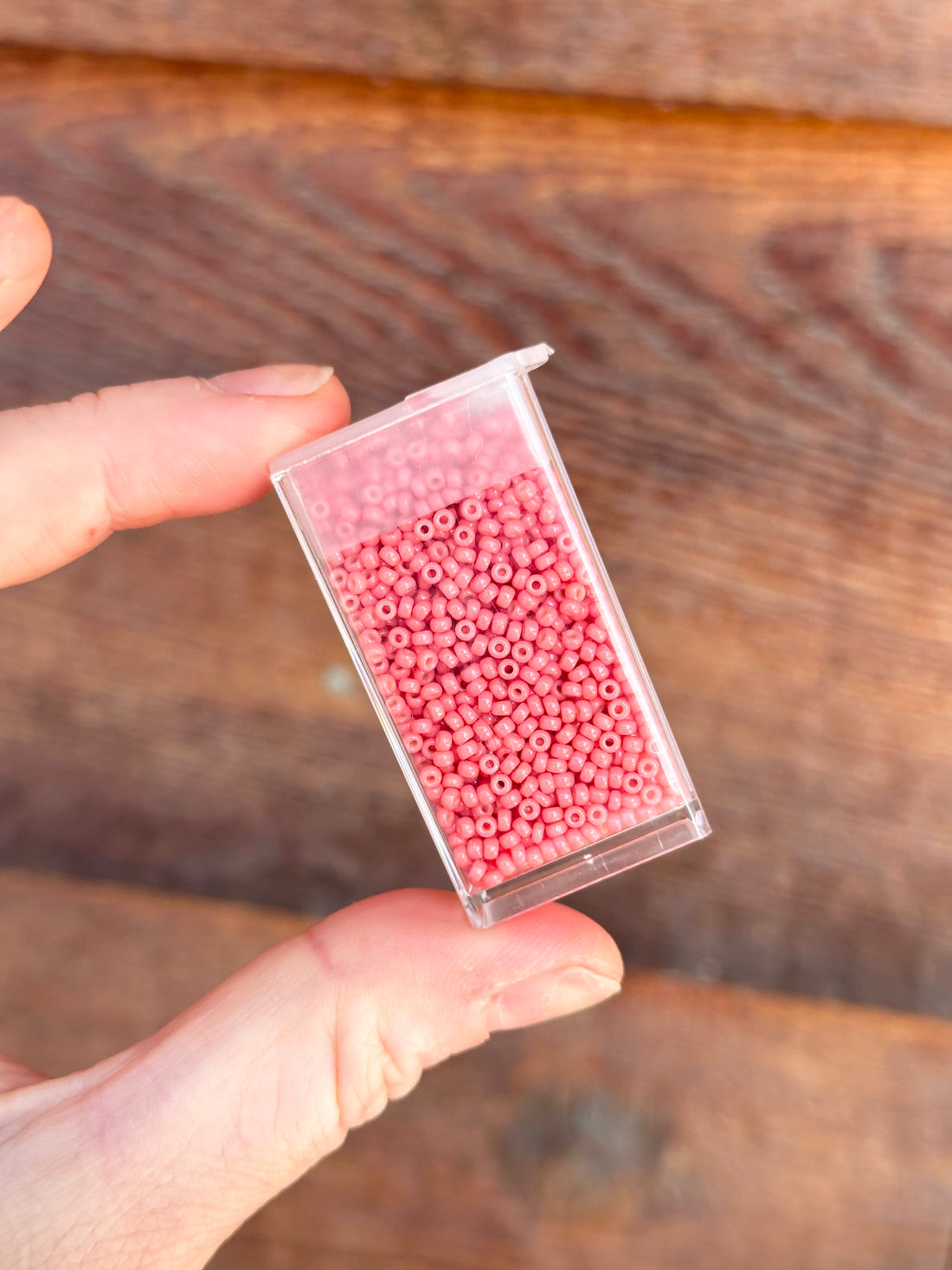 11/0 Duracoat Opaque Light Watermelon