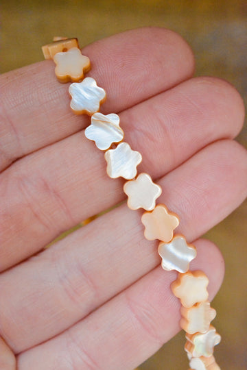 Freshwater Mother of Pearl Flowers - Peach