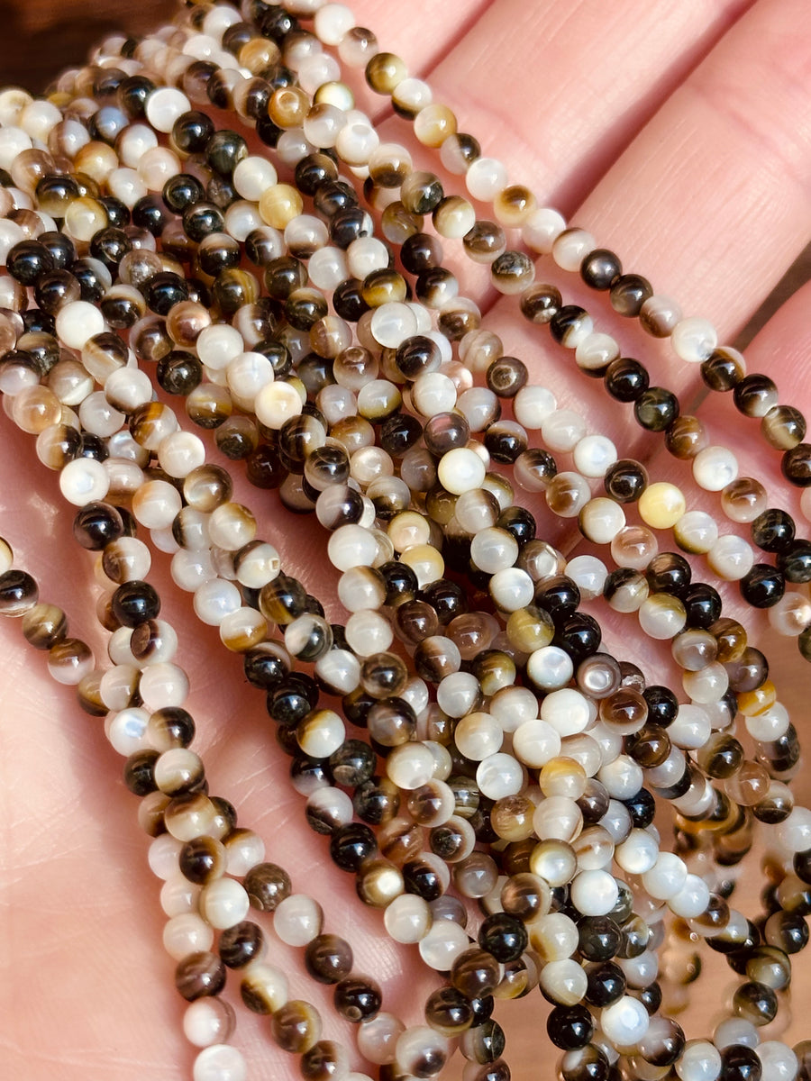 Black Lip Shell Beads - Round