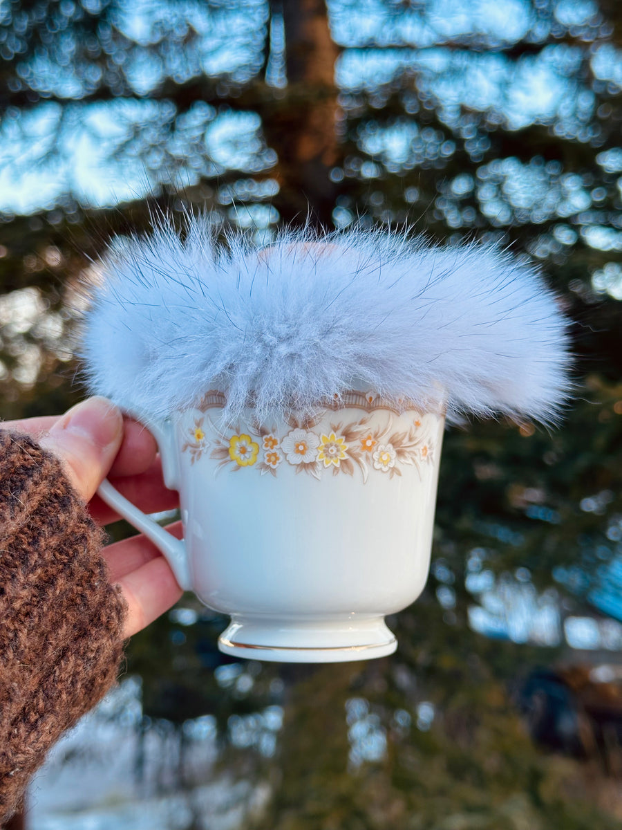 Vintage Daisy Teacup Pincushion - Blue Fox Fur