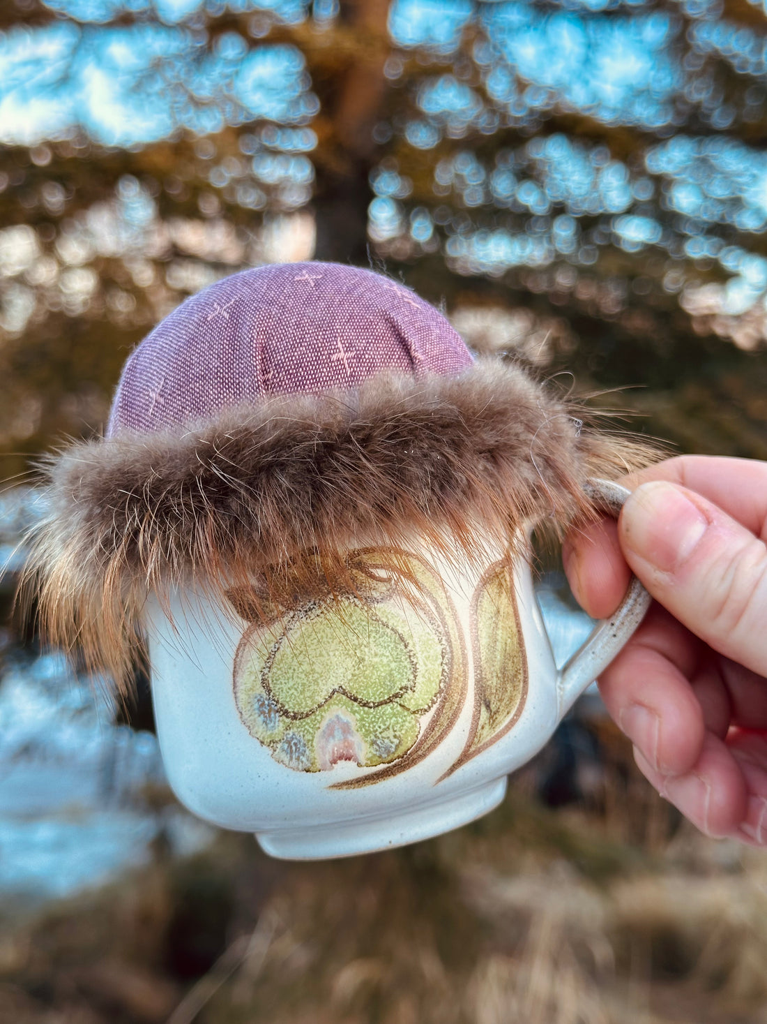 Cottage Flower Teacup Pincushion - Beaver Fur