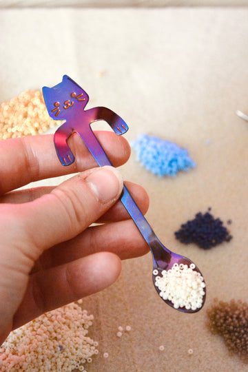 Boysenberry Kitty Bead Spoon